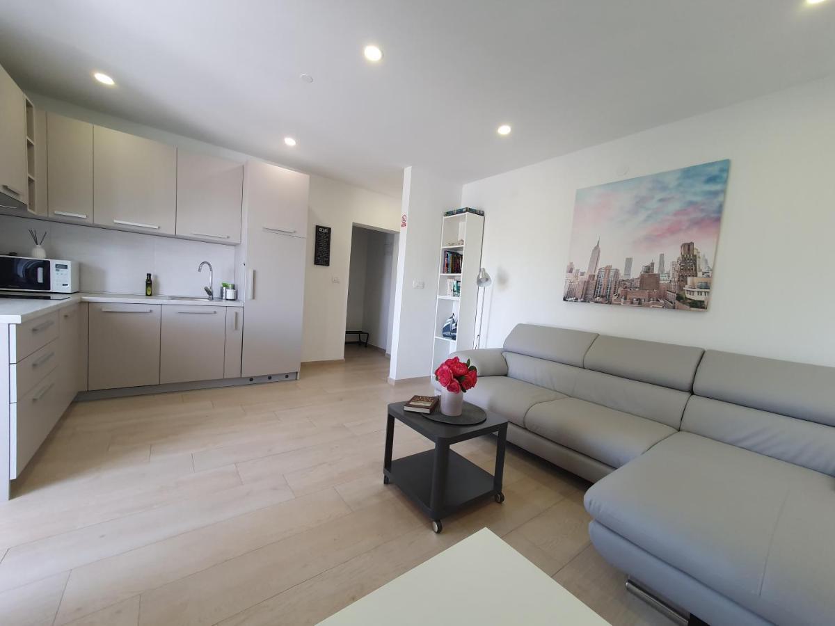 Apartmani Melanie Пореч Экстерьер фото