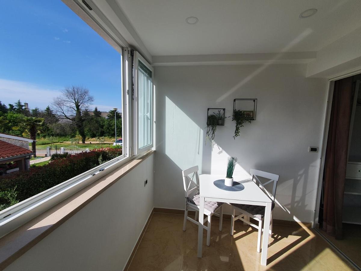 Apartmani Melanie Пореч Экстерьер фото